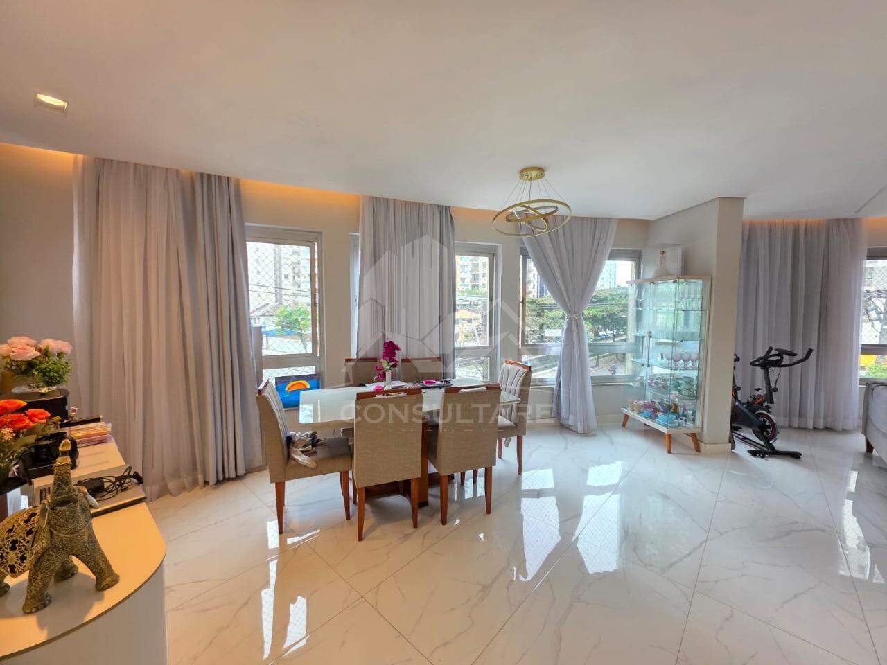 Apartamento, 3 quartos, 165 m² - Foto 1