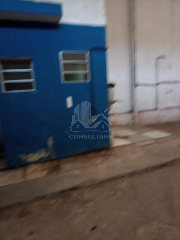 Galpão para aluguel no bairro Vila Nova por 12.000,00: 