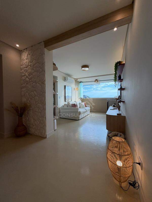 Apartamento à venda no bairro Aparecida por 950.000,00: 