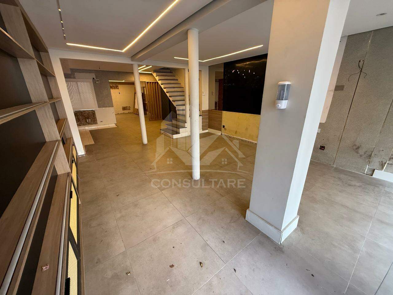 Casa para aluguel no bairro Gonzaga por 10.000,00: 