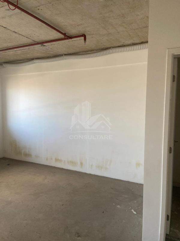Sala comercial à venda no bairro Vila Mathias por 255.000,00: 