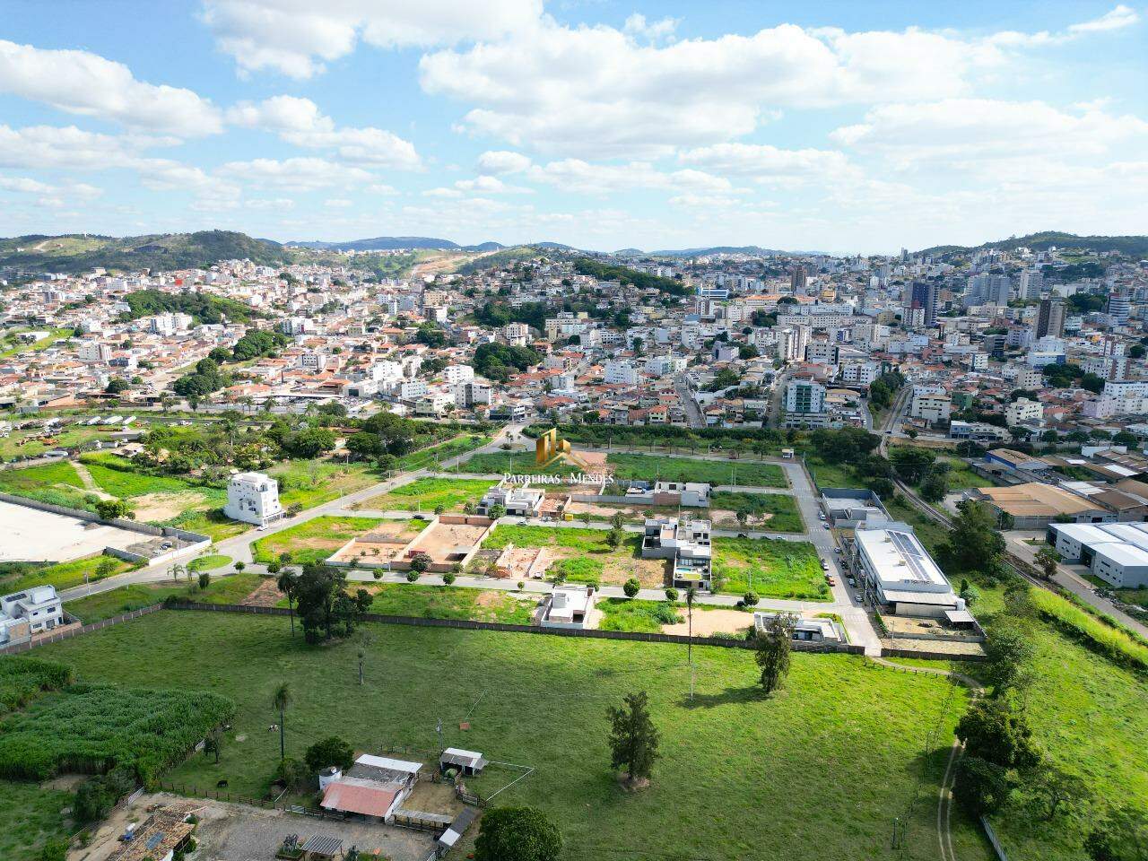 Lote à venda no AURORA VILLAGE: 