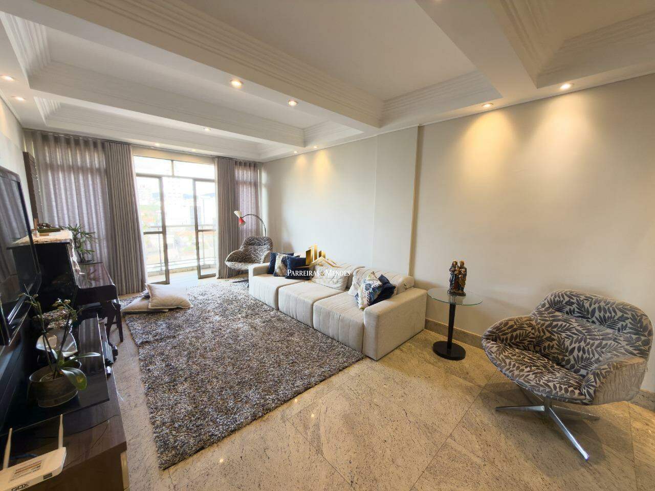 Apartamento à venda no GRAÇAS: 
