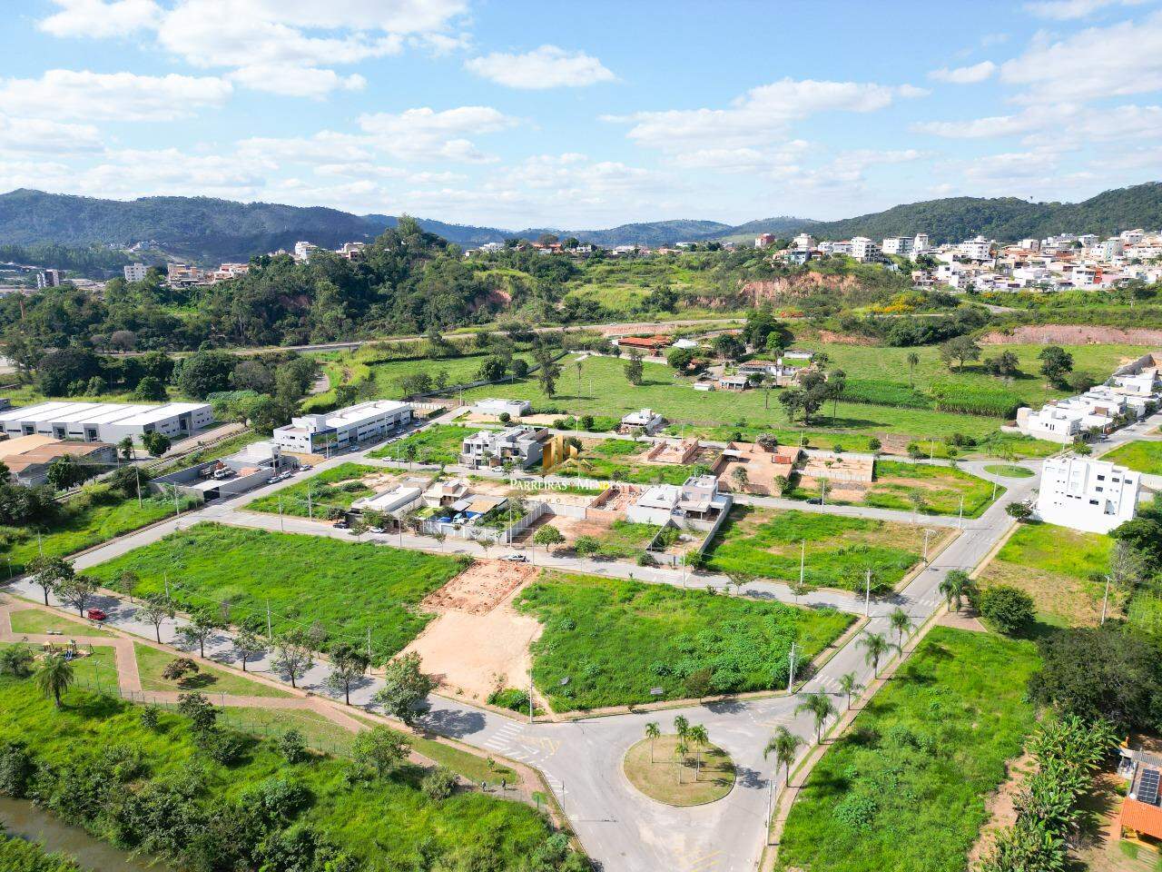 Lote à venda no AURORA VILLAGE: 
