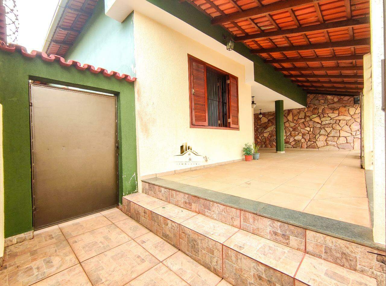 Casa à venda no LOURDES: 