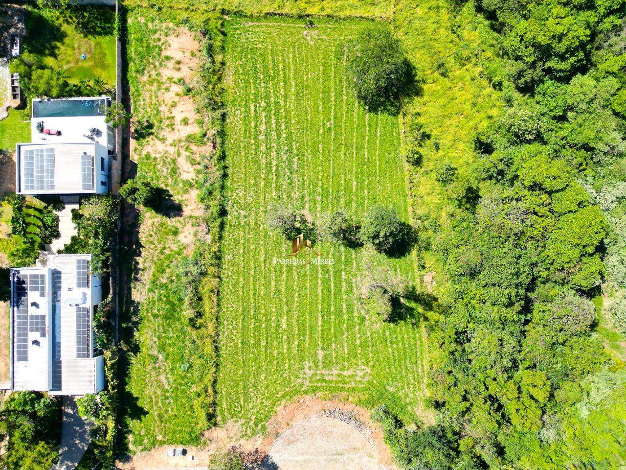 Lote à venda no CONDOMÍNIO GRANJA GLORIA: 