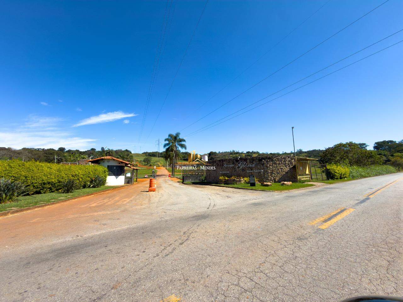 Lote à venda no CONDOMÍNIO GRANJA GLORIA: 