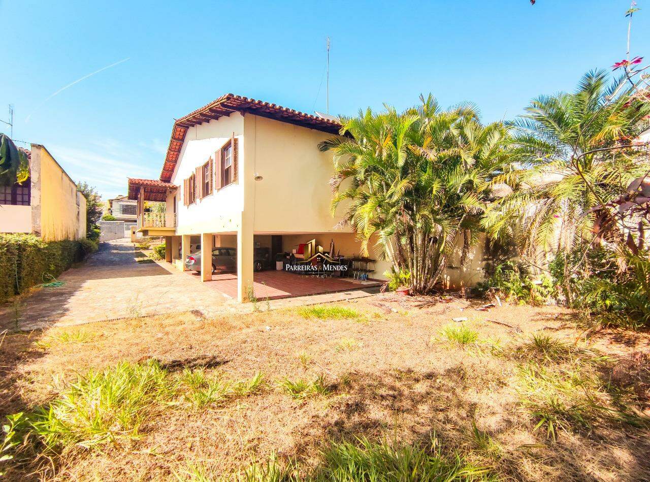 Casa à venda no CERQUEIRA LIMA: 