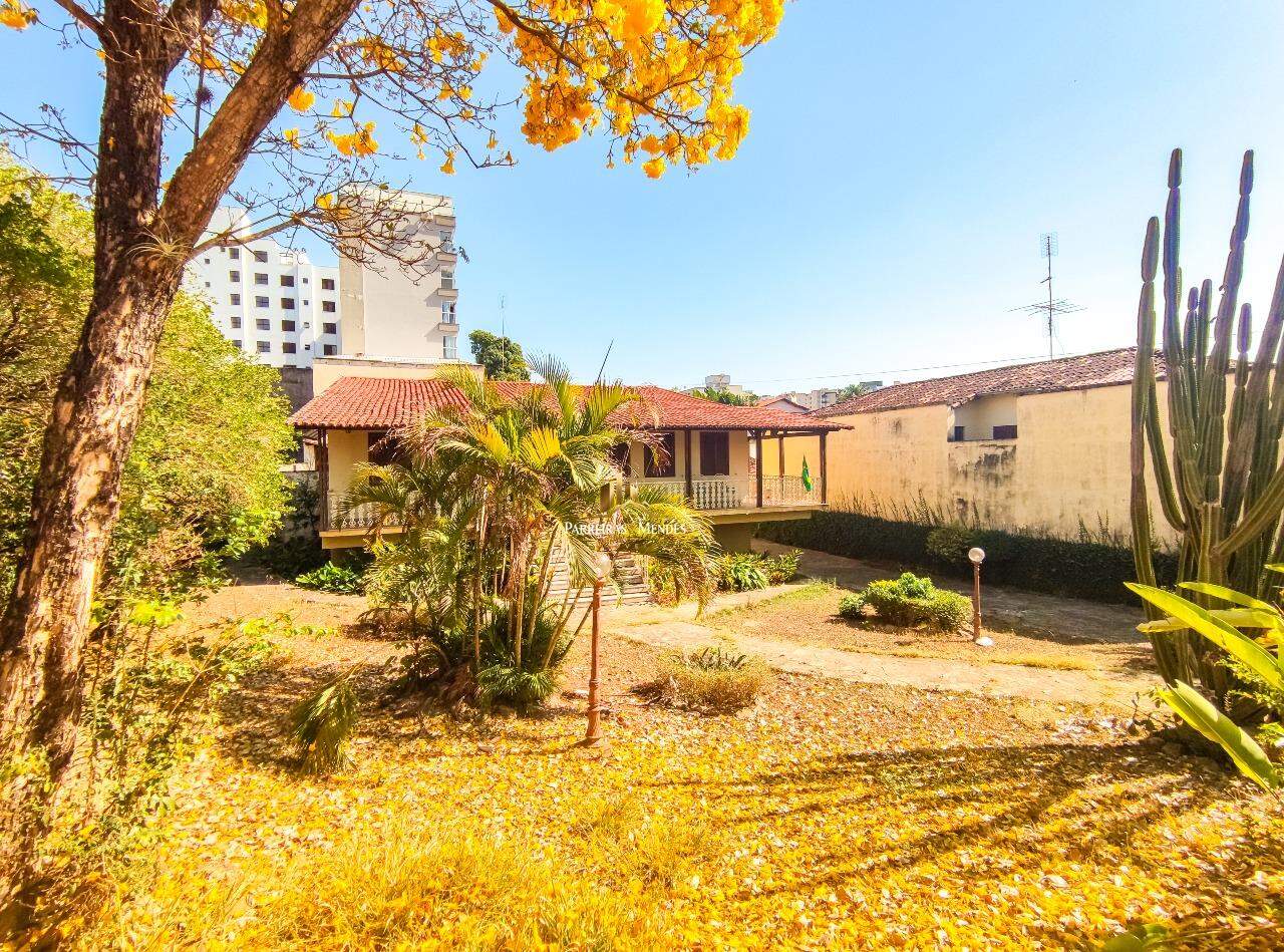 Casa à venda no CERQUEIRA LIMA: 