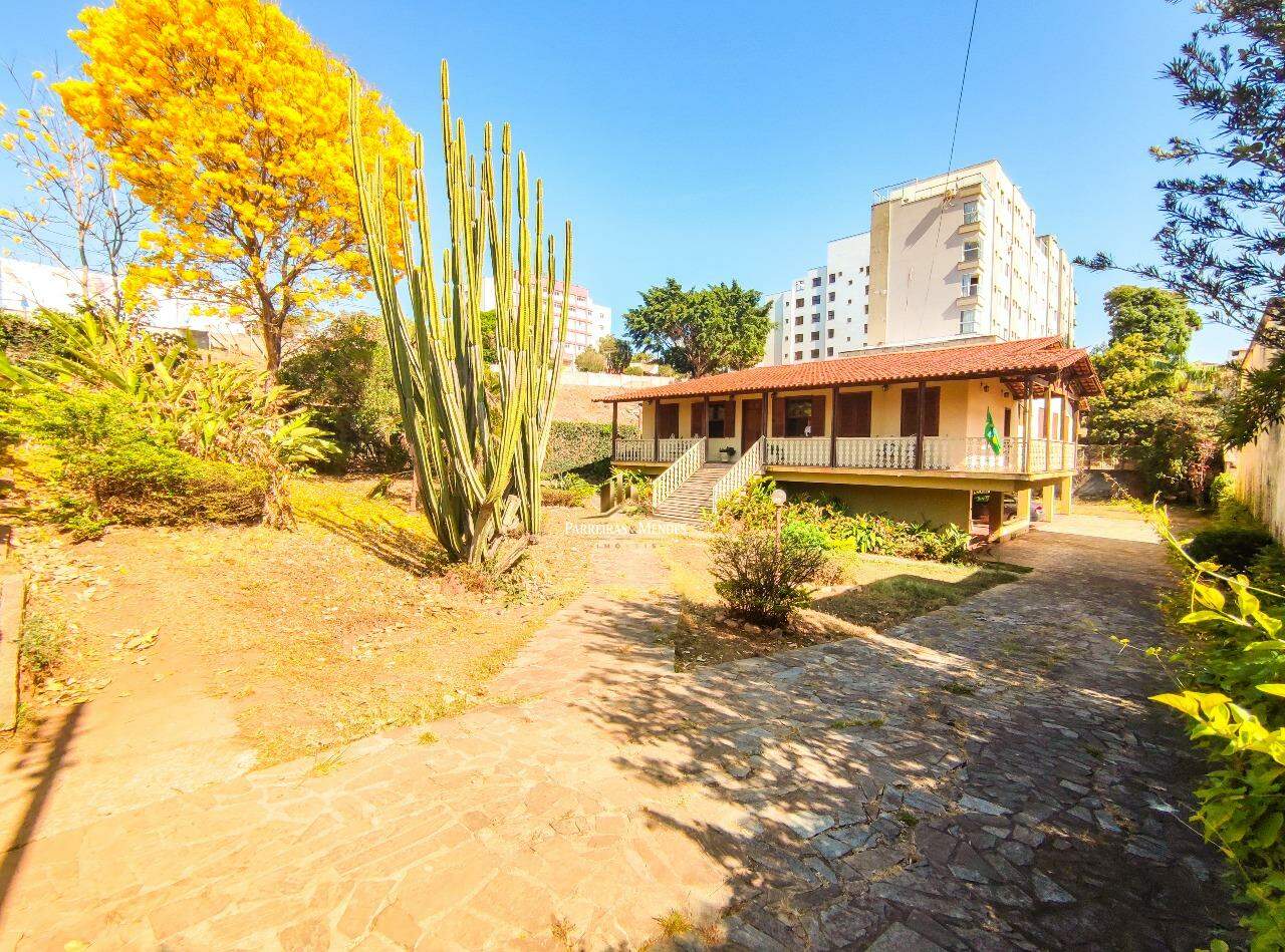 Casa à venda no CERQUEIRA LIMA: 