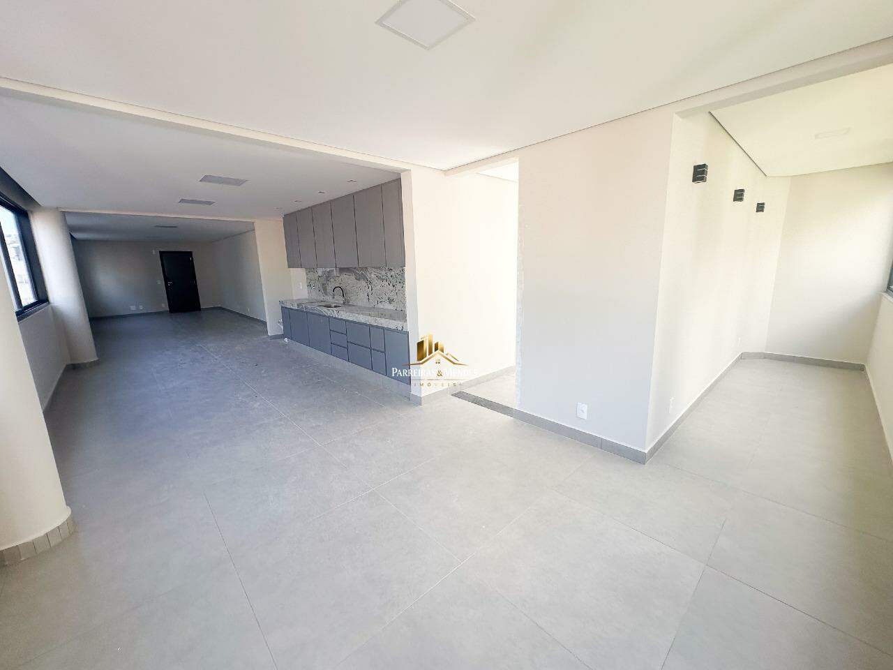 Casa à venda no Centro: 
