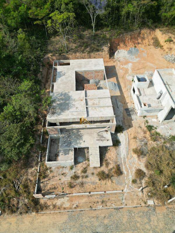 Casa à venda no CONDOMÍNIO SOLAR DOS LAGOS: 