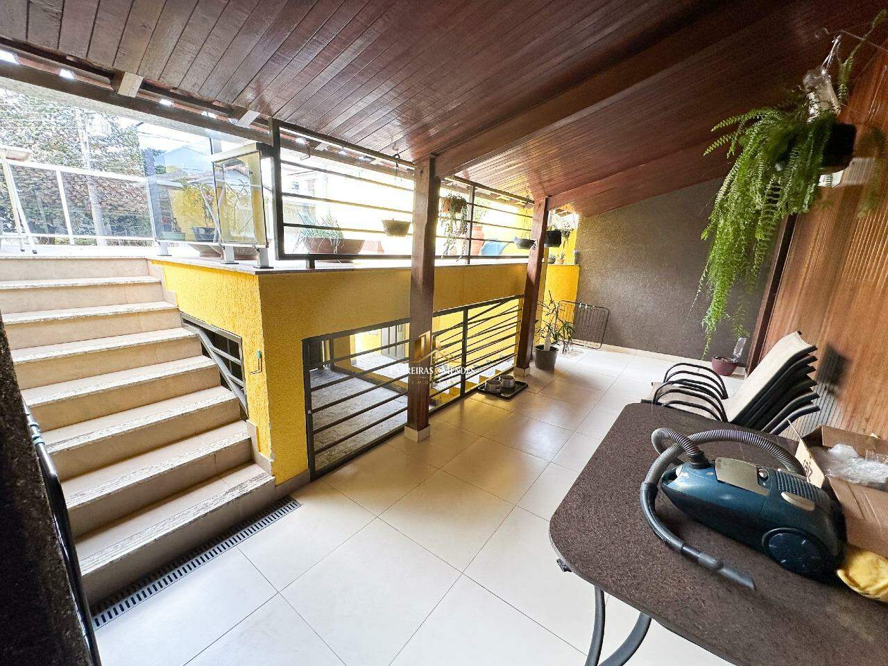 Casa à venda no CERQUEIRA LIMA: 