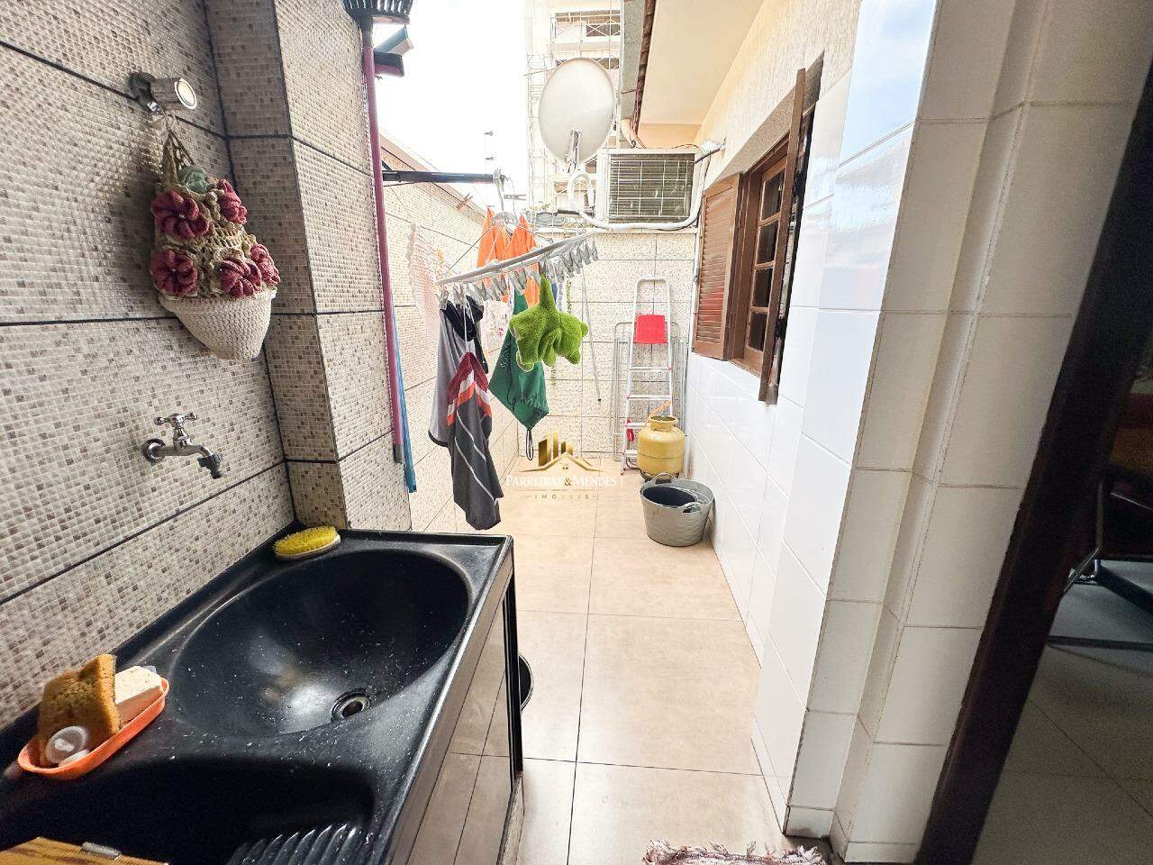 Casa à venda no CERQUEIRA LIMA: 