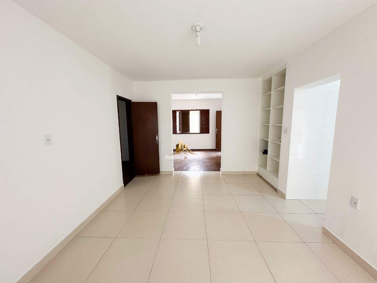Casa à venda no CERQUEIRA LIMA: 