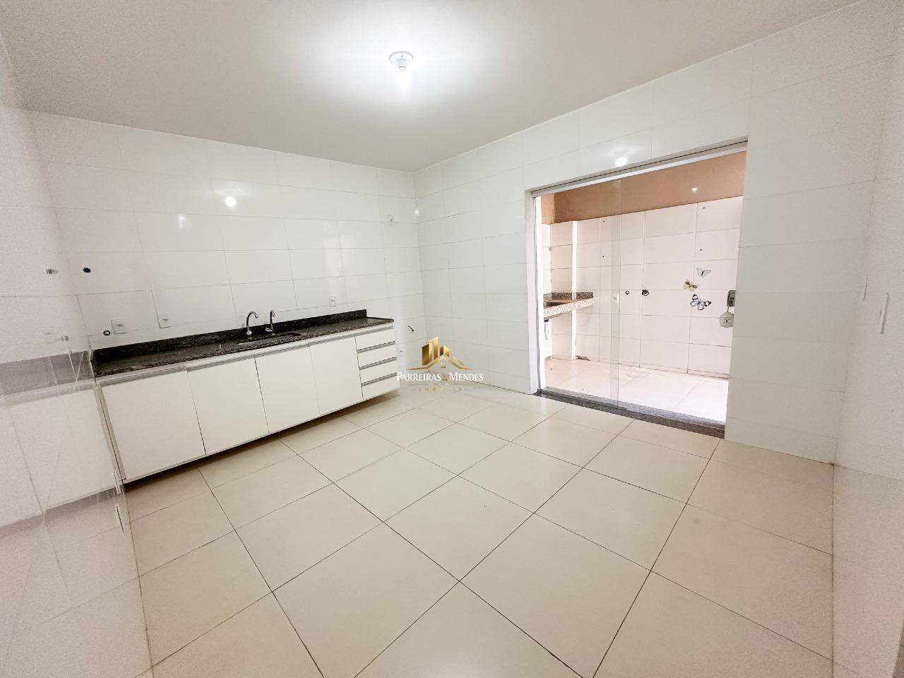 Casa à venda no CERQUEIRA LIMA: 