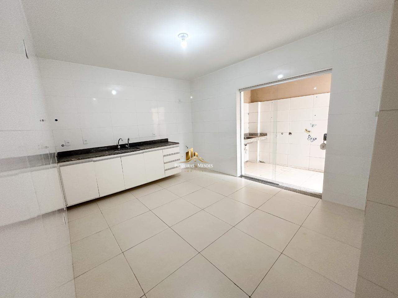 Casa à venda no CERQUEIRA LIMA: 