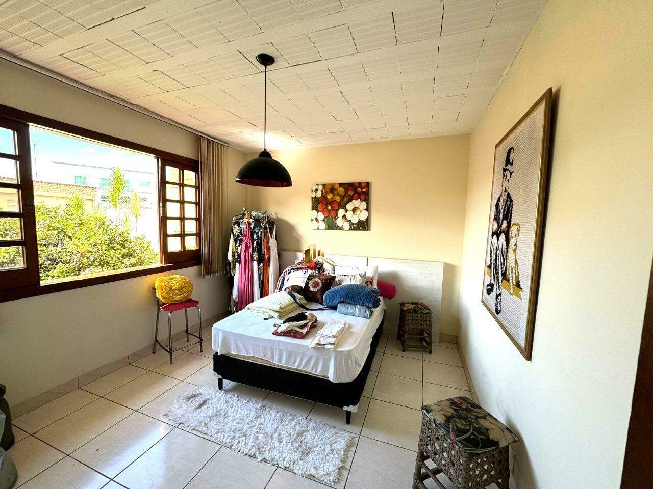 Casa à venda no Centro: 