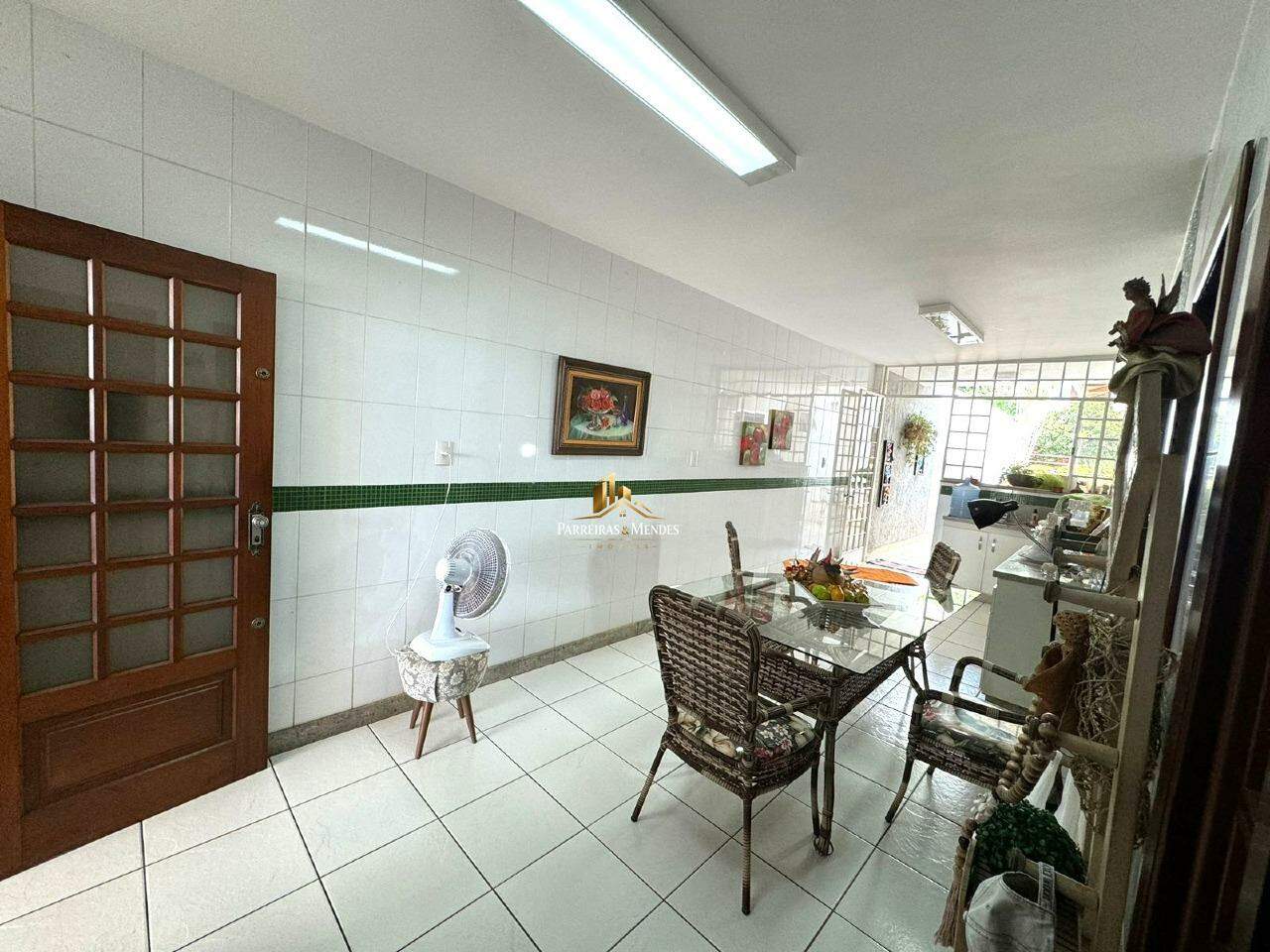Casa à venda no Centro: 