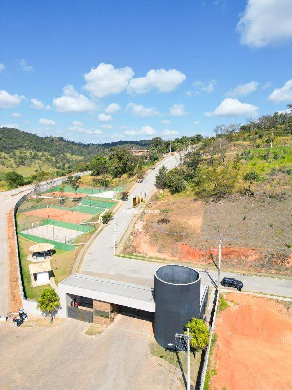 Lote à venda no CONDOMÍNIO MIRANTE SUL: 