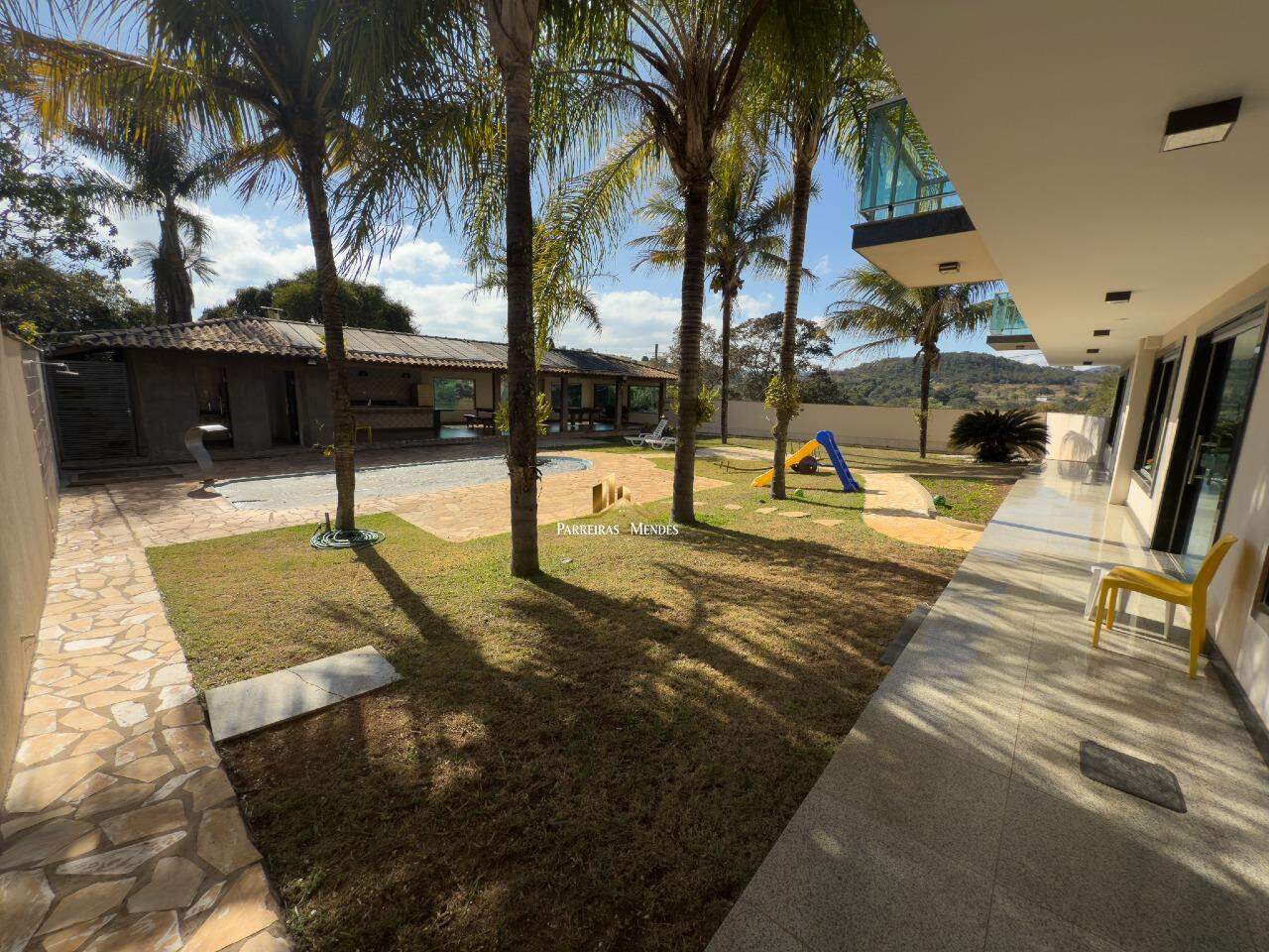 Casa à venda no CONDOMÍNIO LAGO DAS GARÇAS: 