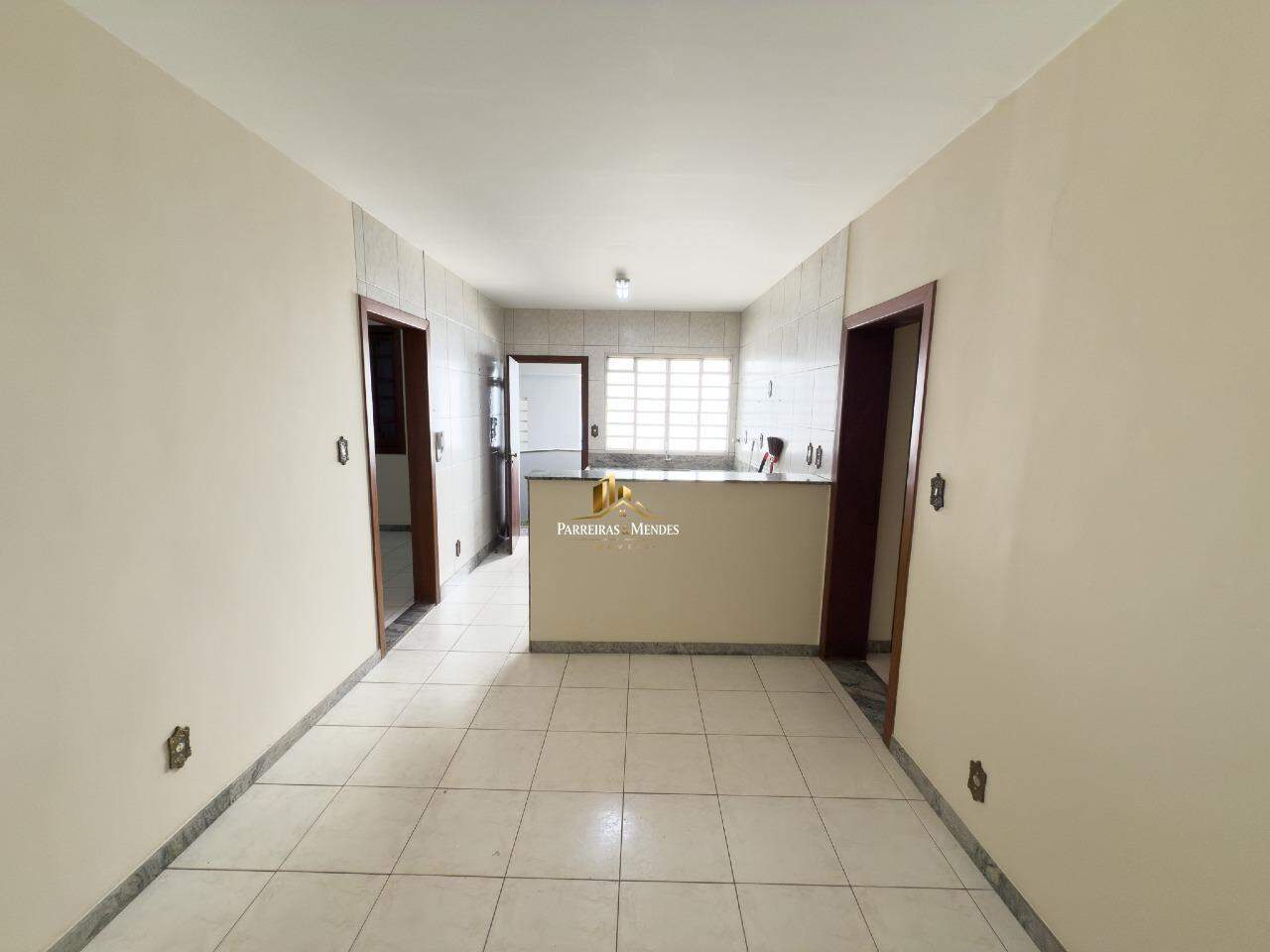 Casa à venda no Centro: 