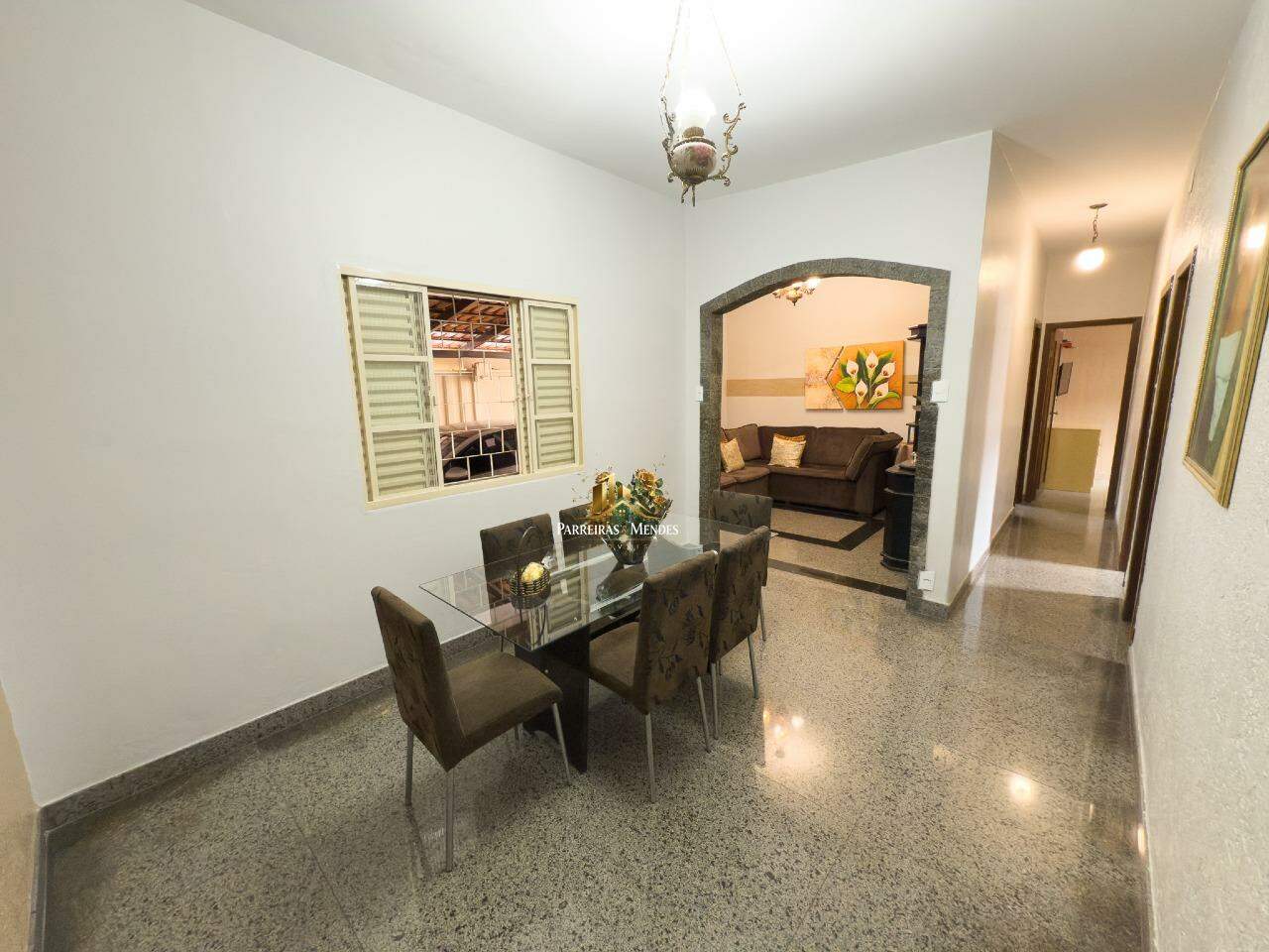 Casa à venda no Centro: 