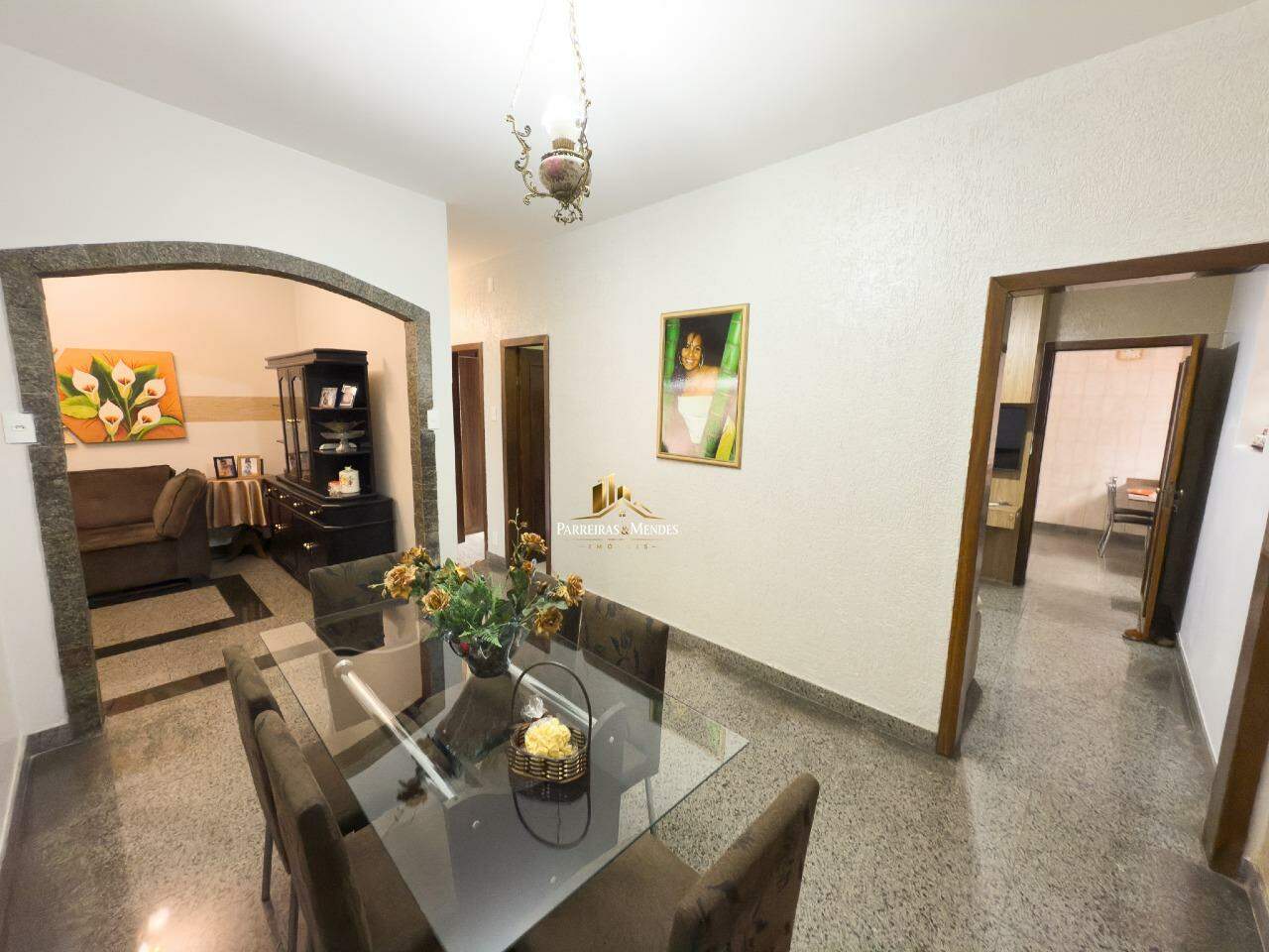 Casa à venda no Centro: 