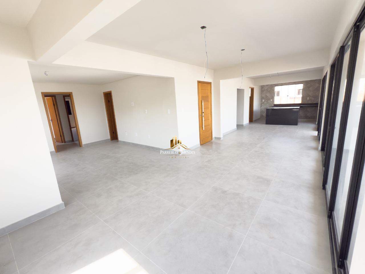 Apartamento à venda no TROPICAL: 