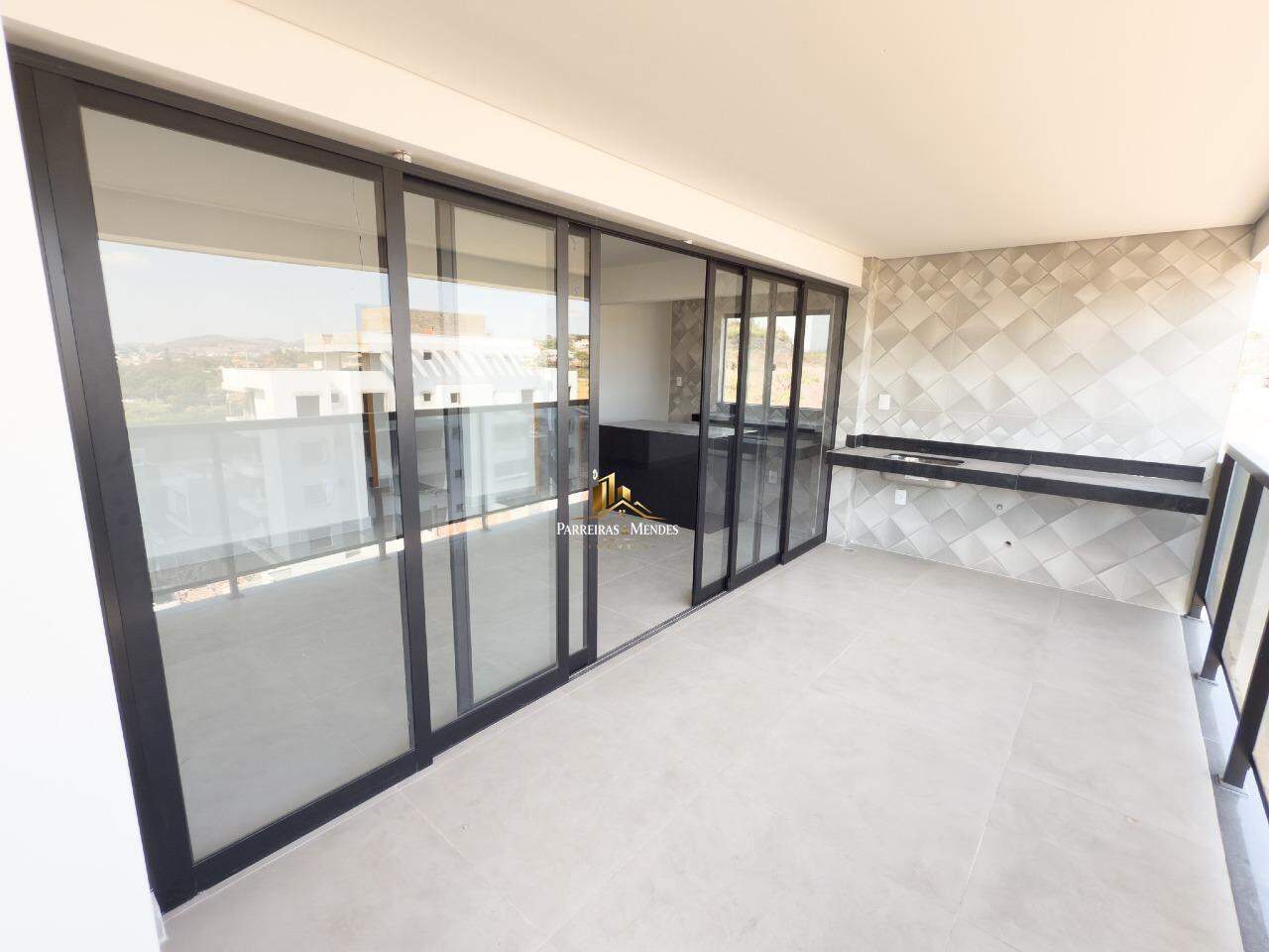 Apartamento à venda no TROPICAL: 