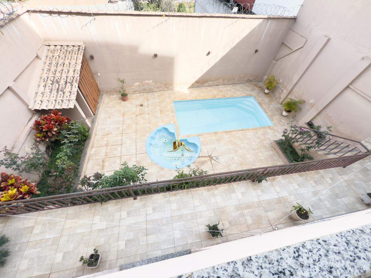 Casa à venda no UNIVERSITÁRIO: 