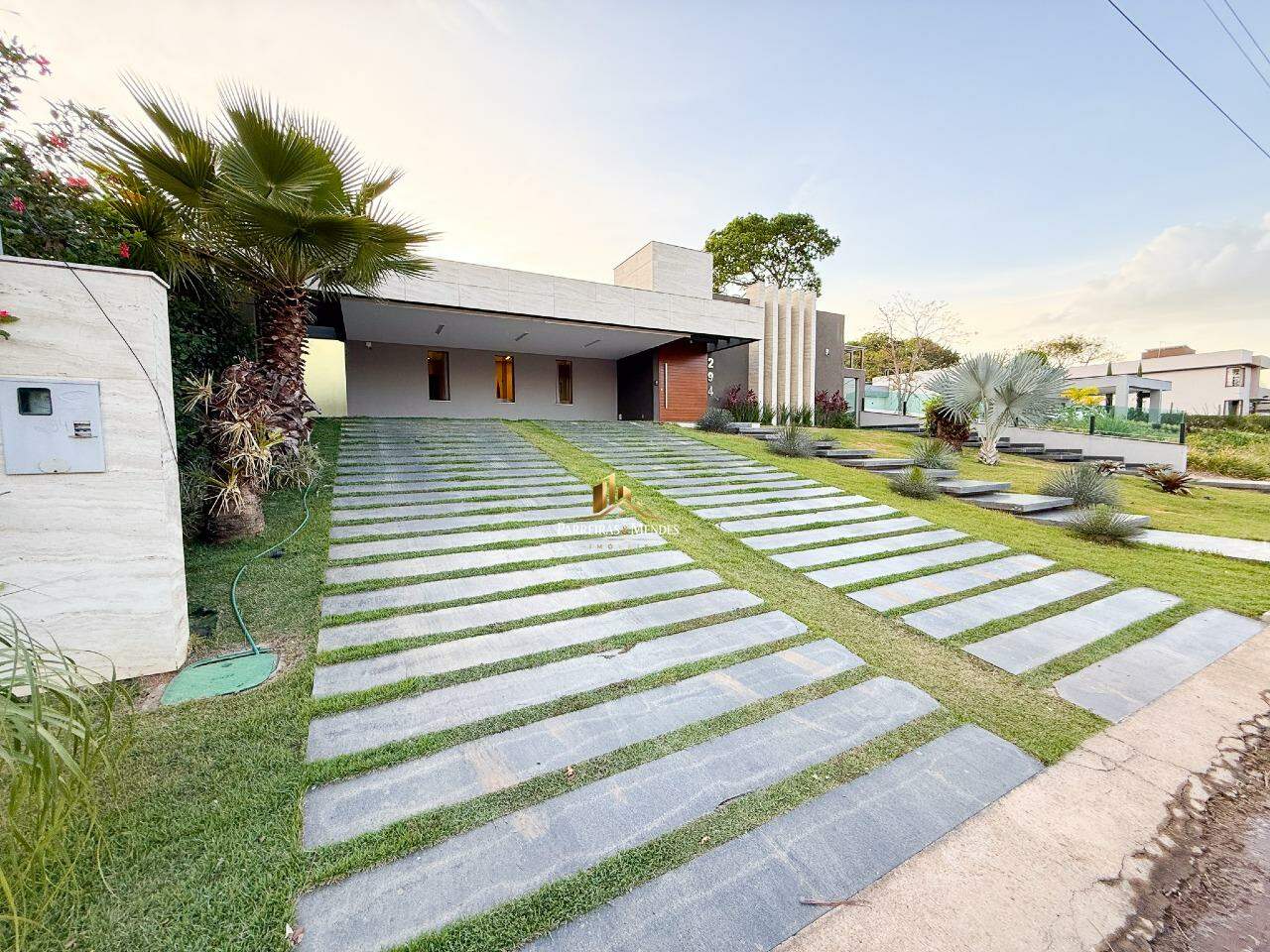 Casa à venda no CONDOMÍNIO RECANTO DOS PÁSSAROS: 