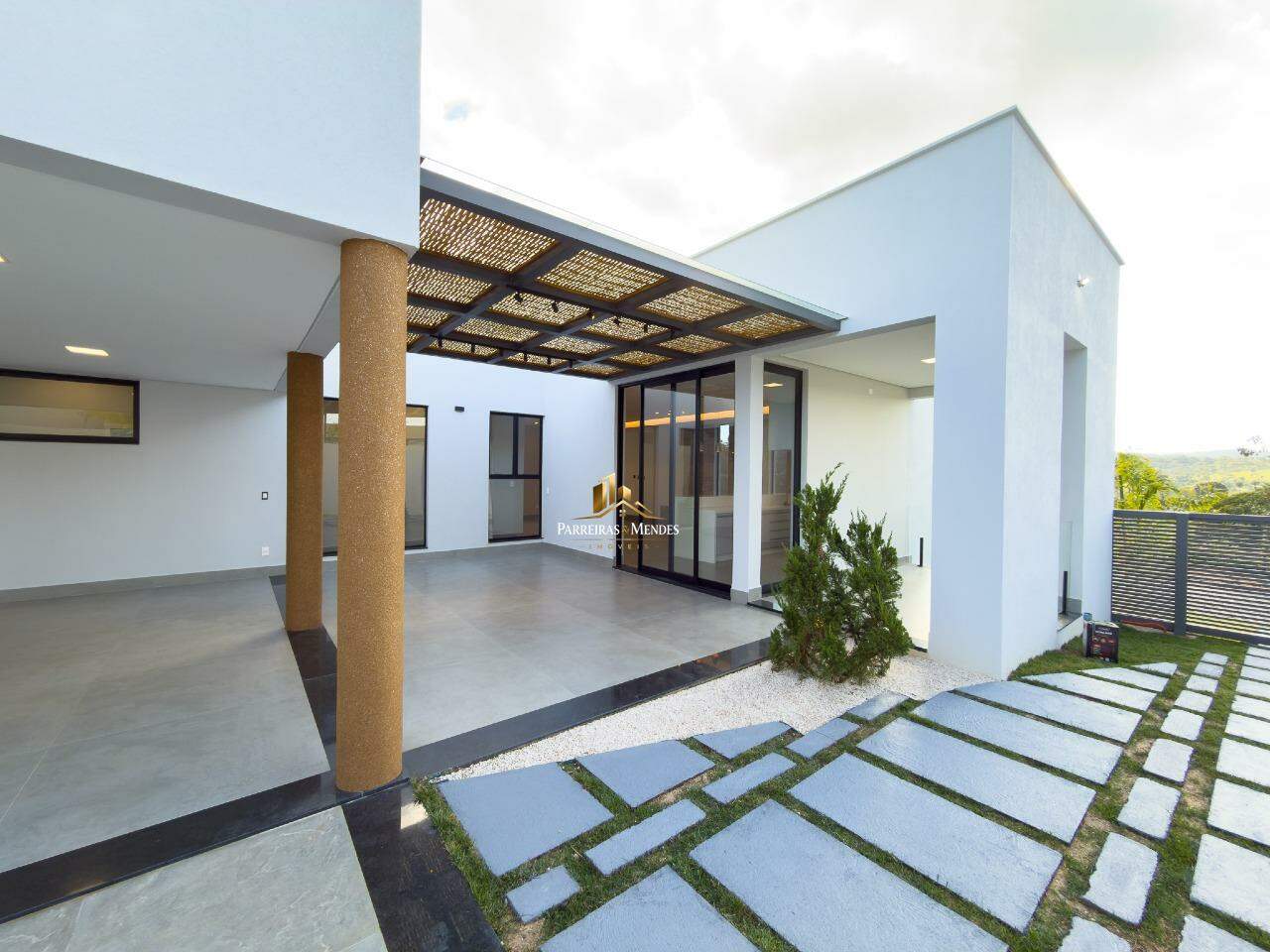 Casa à venda no CONDOMÍNIO RECANTO DOS PÁSSAROS: 