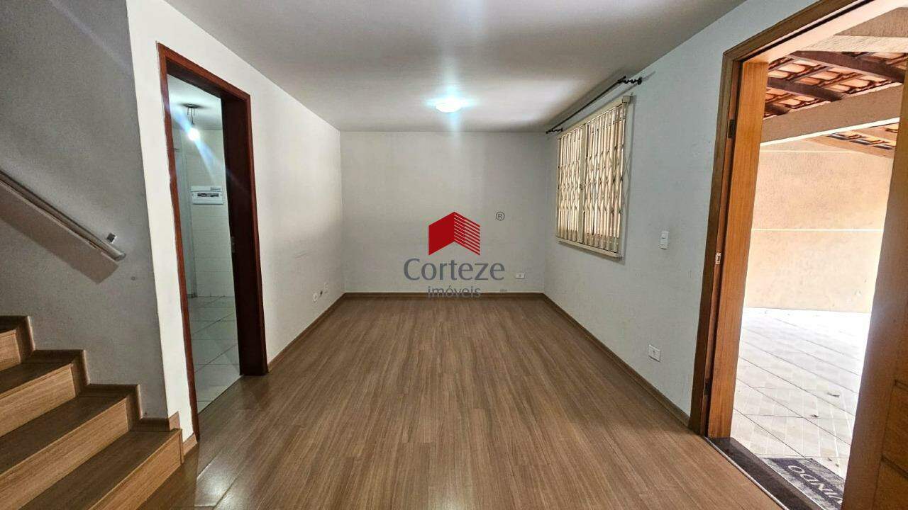 Sobrado para para aluguel no Alto Boqueirão em Curitiba - 11263: 