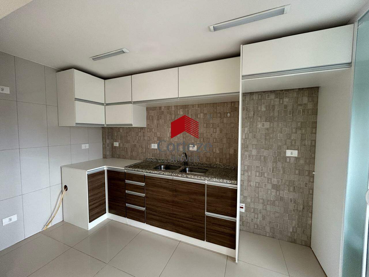 Apartamento para para aluguel no Bom Jesus em São José dos Pinhais - 12223: 