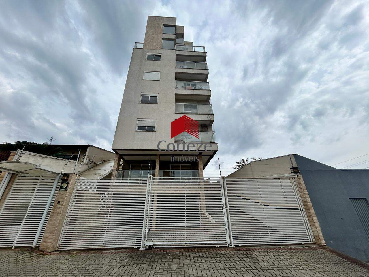 Apartamento para para aluguel no Bom Jesus em São José dos Pinhais - 12223: 
