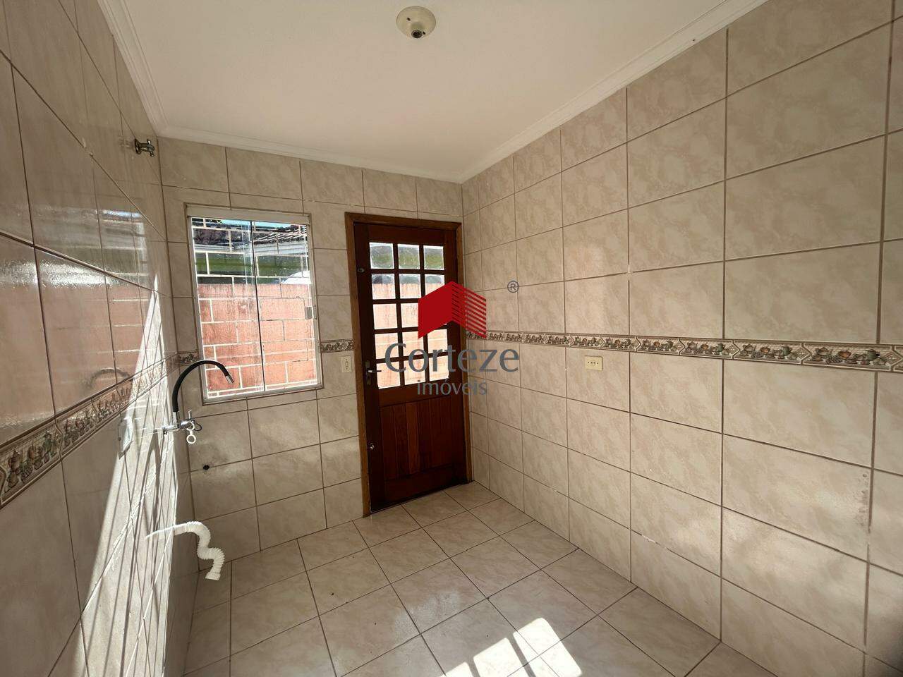 Casa para para aluguel no Costeira em São José dos Pinhais - 1241: 