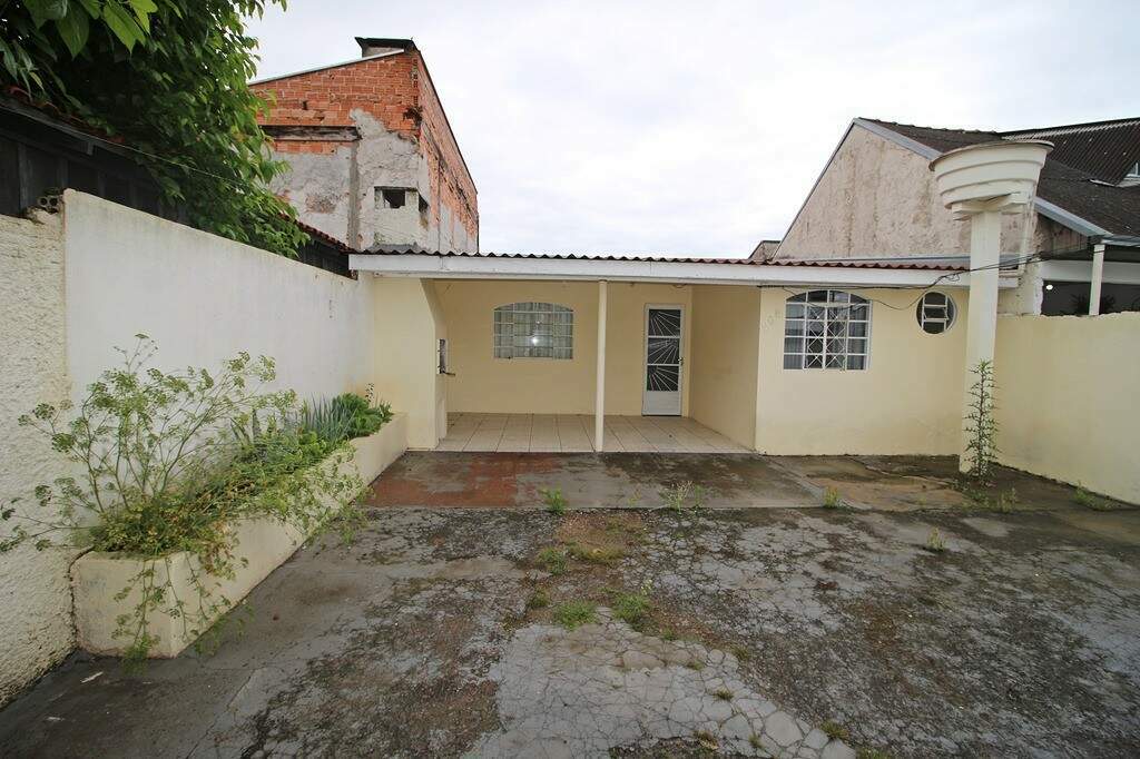 Casa com 64m² 1 quarto, para aluguel, no bairro Afonso Pena em São José dos Pinhais