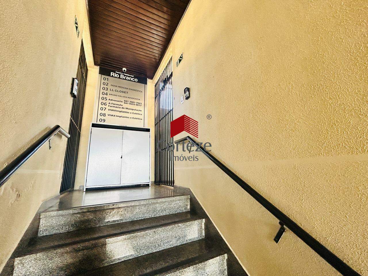 Sala / Conjunto para para aluguel no Centro em São José dos Pinhais - 14510: 