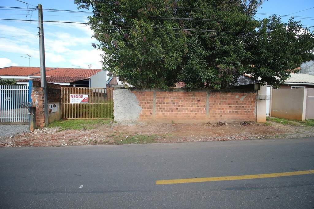 Terreno à venda com 480m² no Guatupê