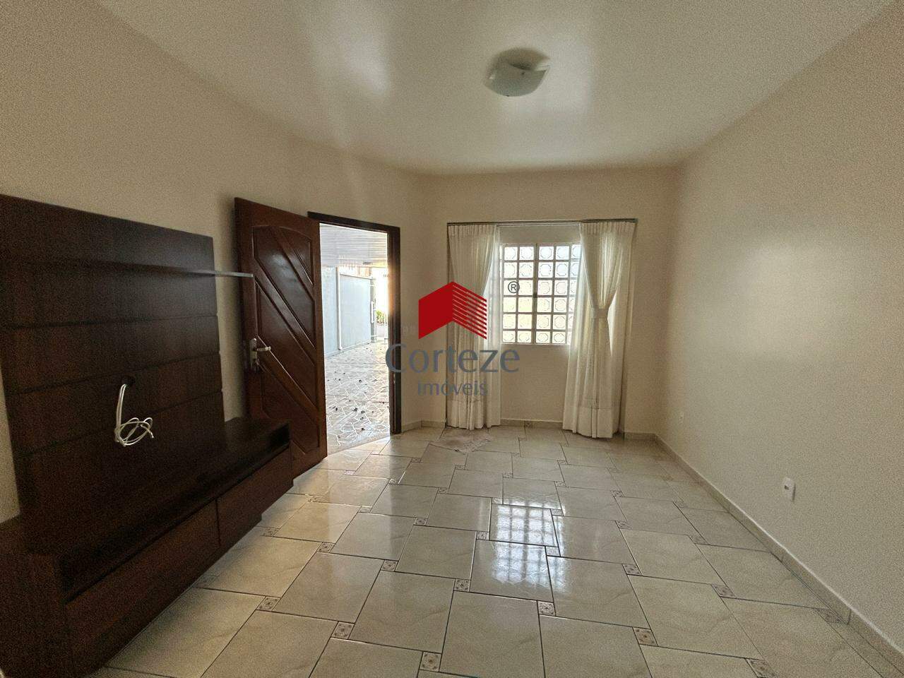 Casa para para aluguel no Aristocrata em São José dos Pinhais - 16217: 