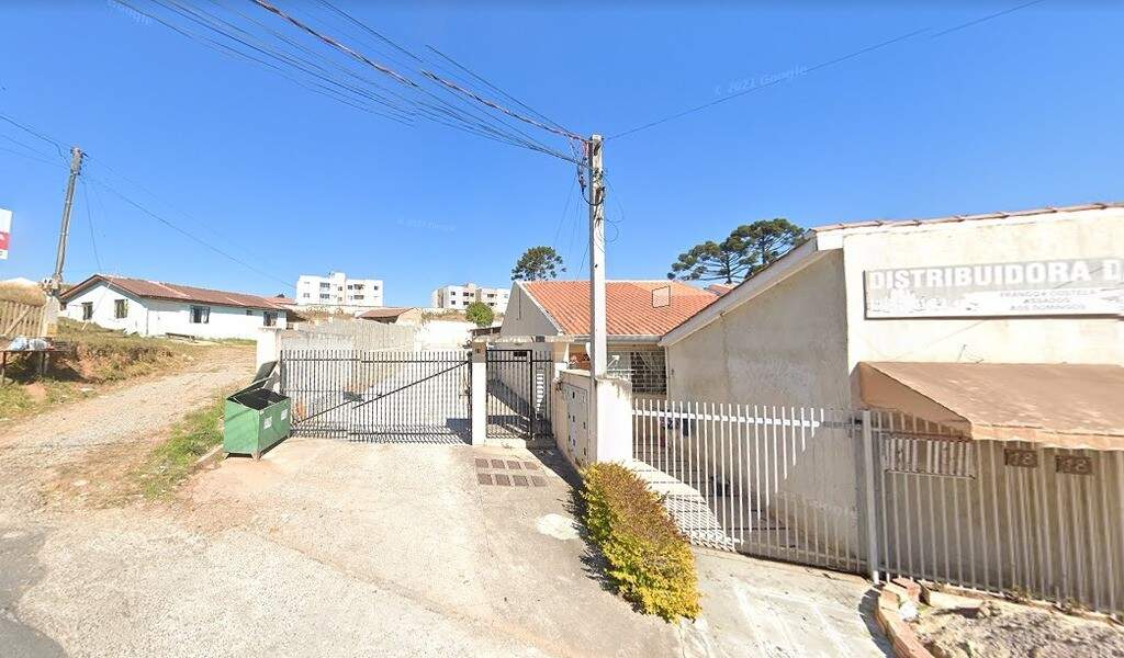 Casa à venda de 4 quartos sendo 1 suíte, em condomínio no São Marcos