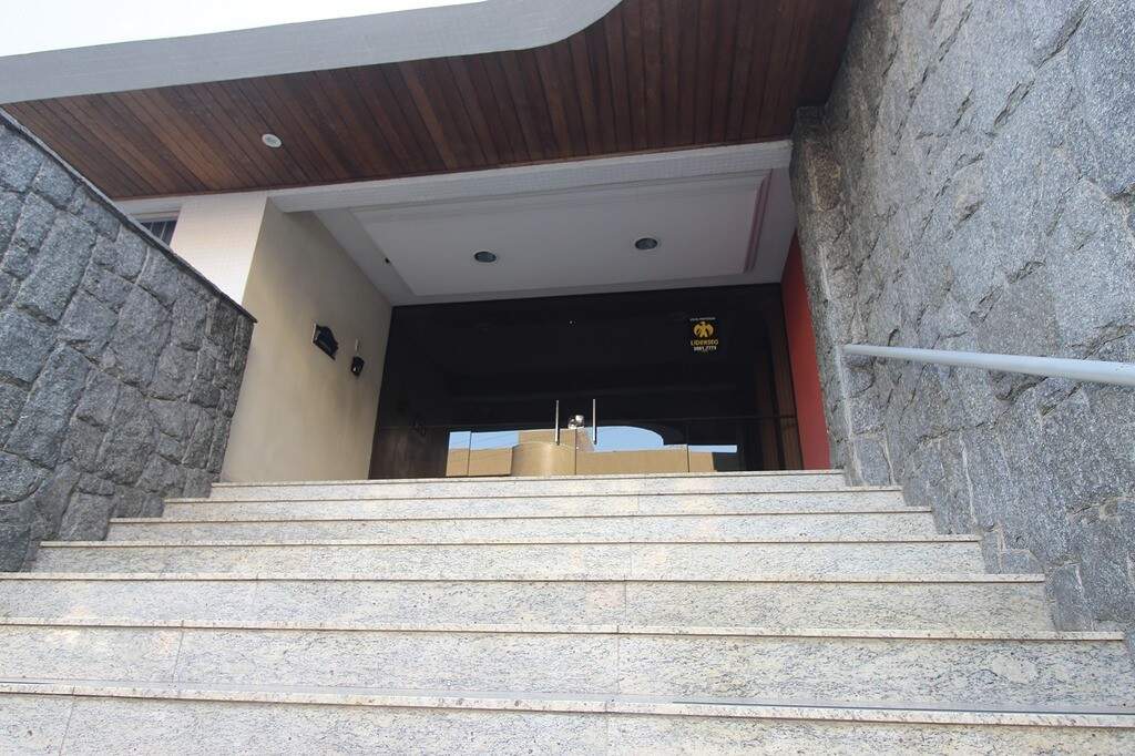 Cobertura de luxo com 3 quartos sendo 1 suíte e amplo terraço, localizada no Centro de São José dos Pinhais