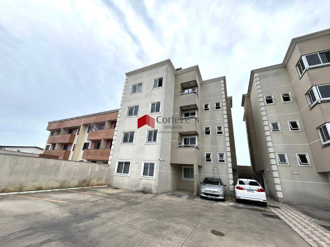 Apartamento com 48m² 2 quartos, para aluguel, no bairro Centro em São José dos Pinhais