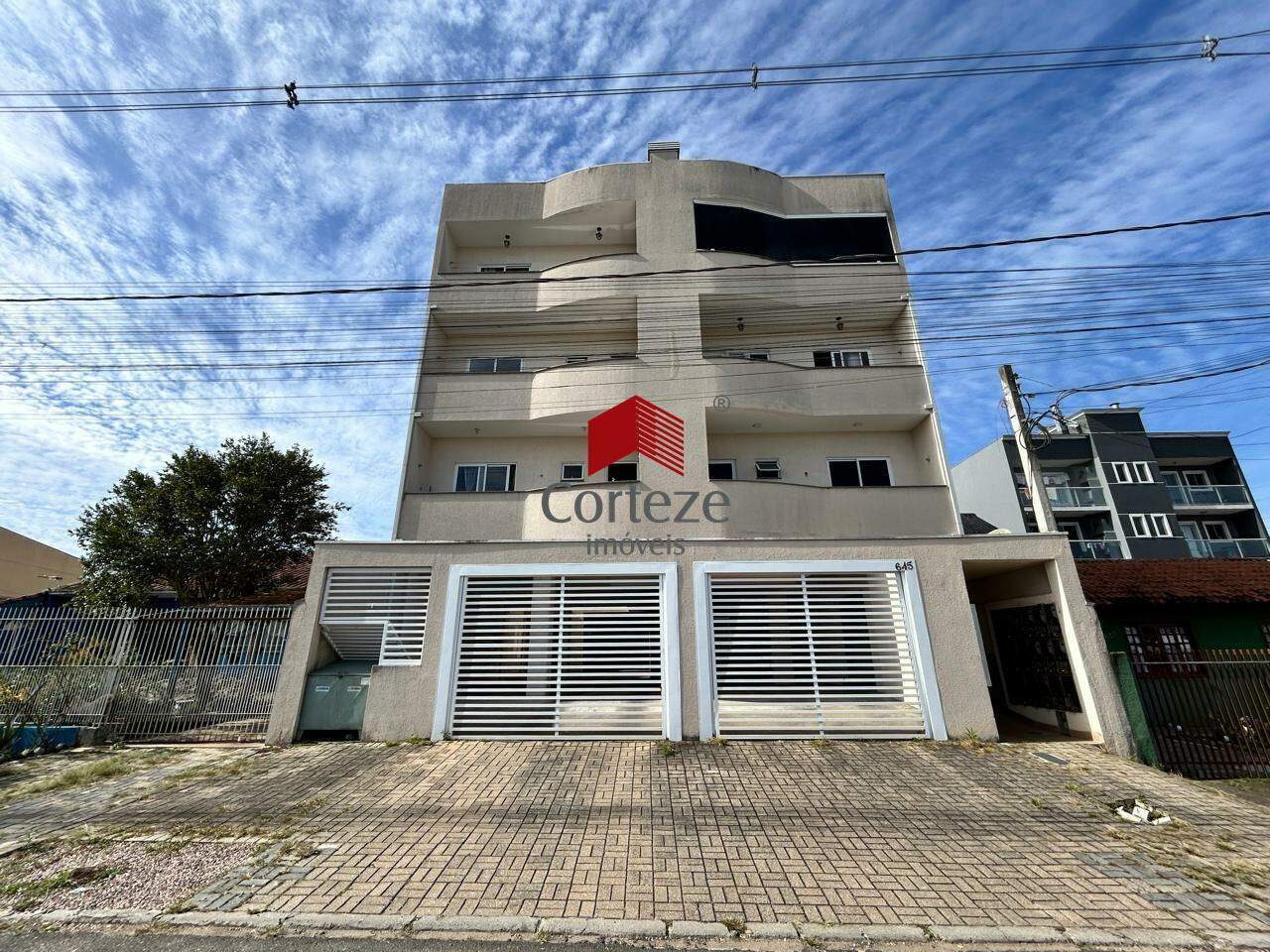 Apartamento para alugar no Costeira