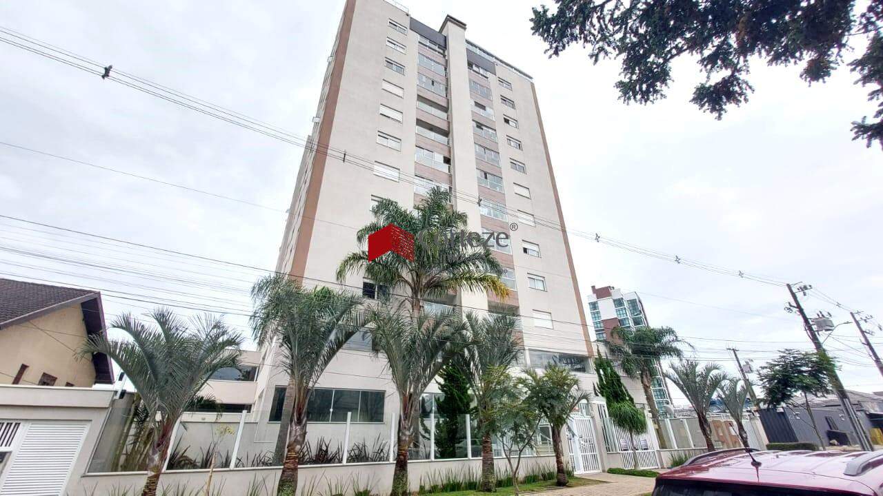 Luxuoso apartamento à venda de 3 quartos sendo 1 suíte, com ótima localização São Pedro.