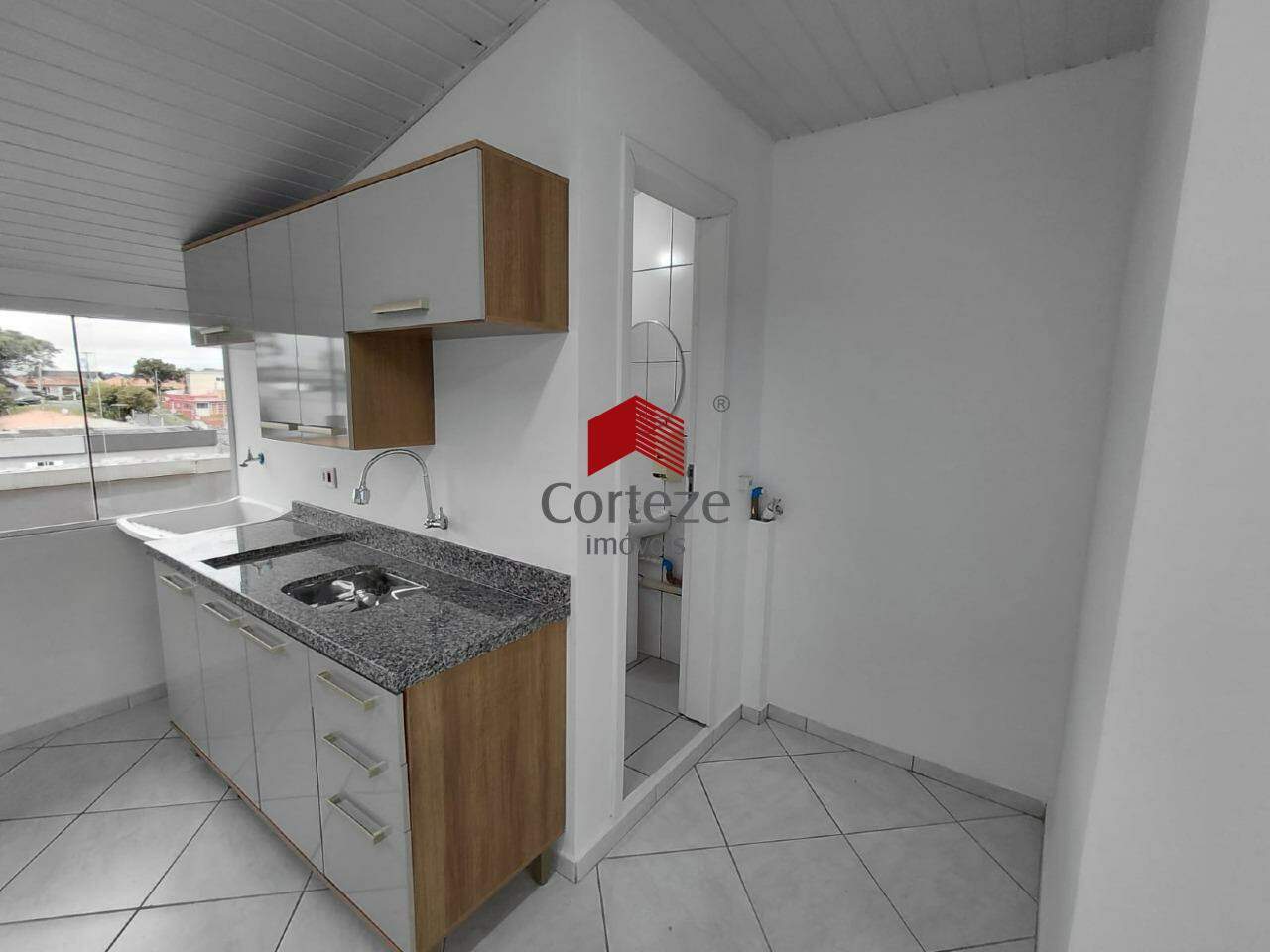 Quitinete para para aluguel no Centro em São José dos Pinhais - 18190: 