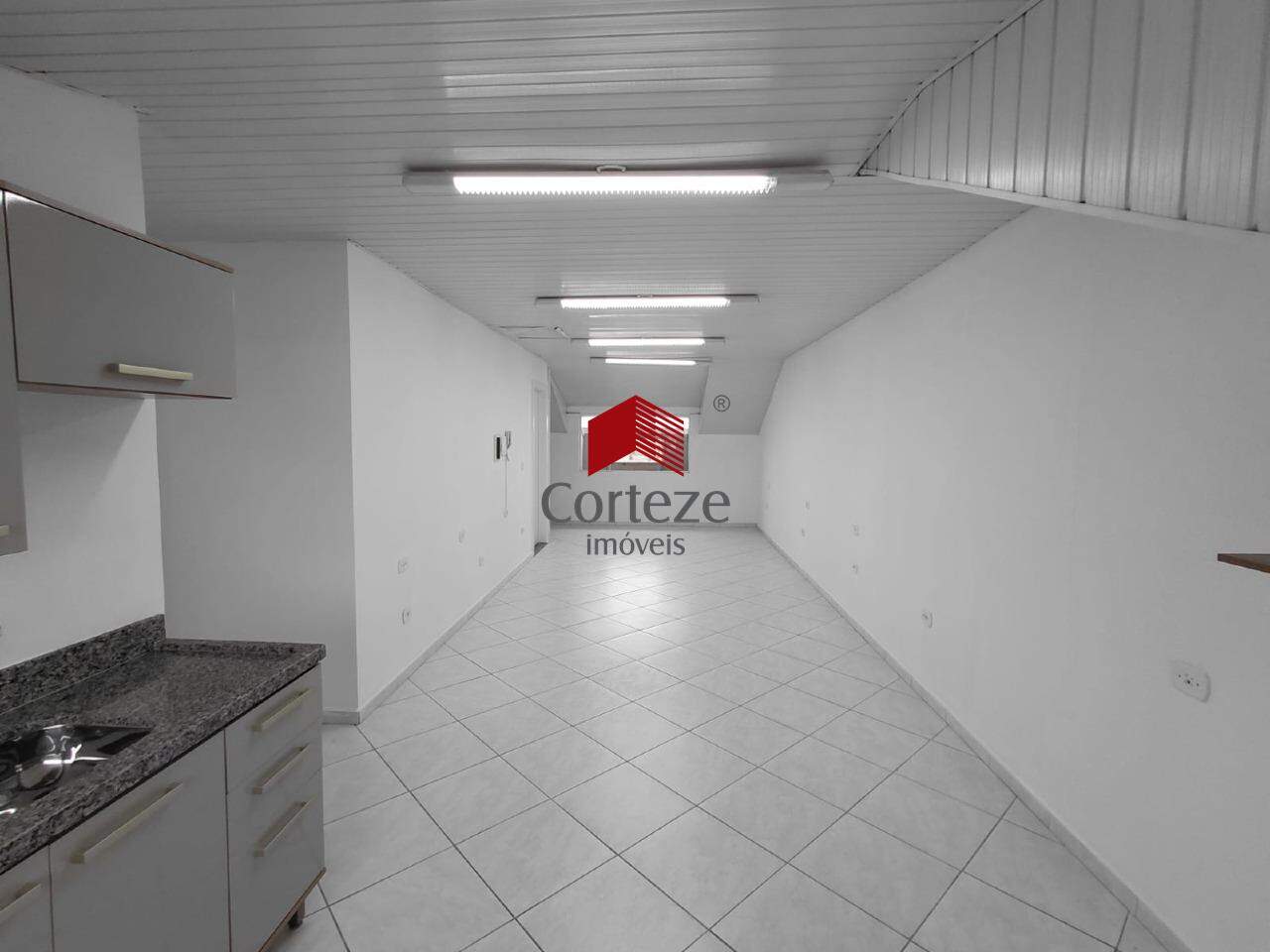 Quitinete para para aluguel no Centro em São José dos Pinhais - 18190: 