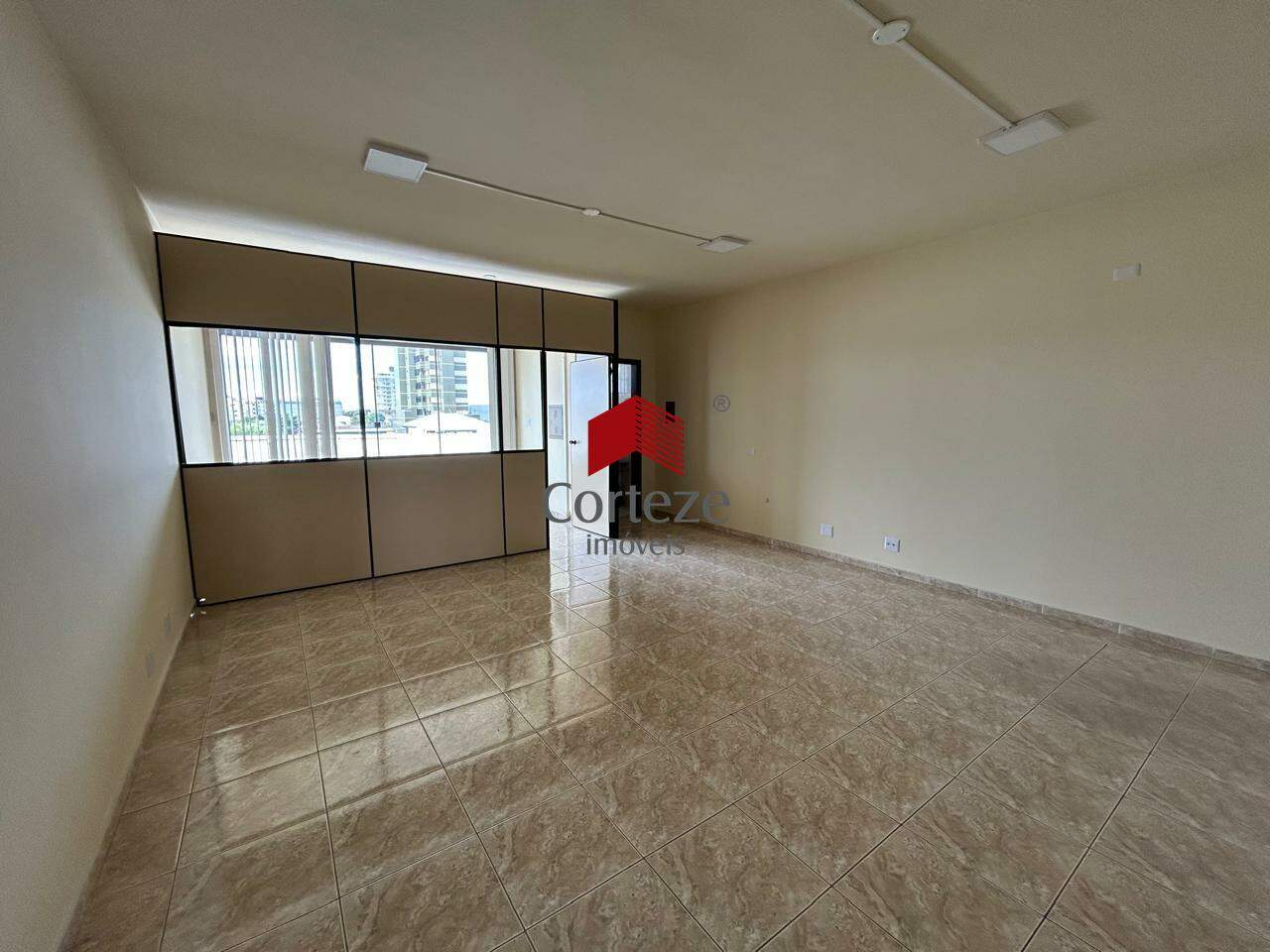 Sala / Conjunto para para aluguel no Centro em São José dos Pinhais - 18274: 