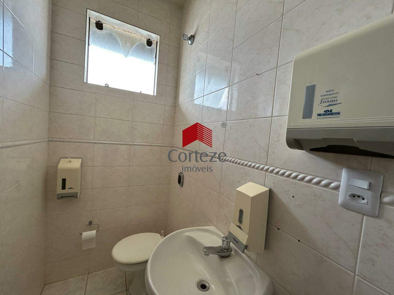 Sala / Conjunto para para aluguel no Centro em São José dos Pinhais - 18274: 